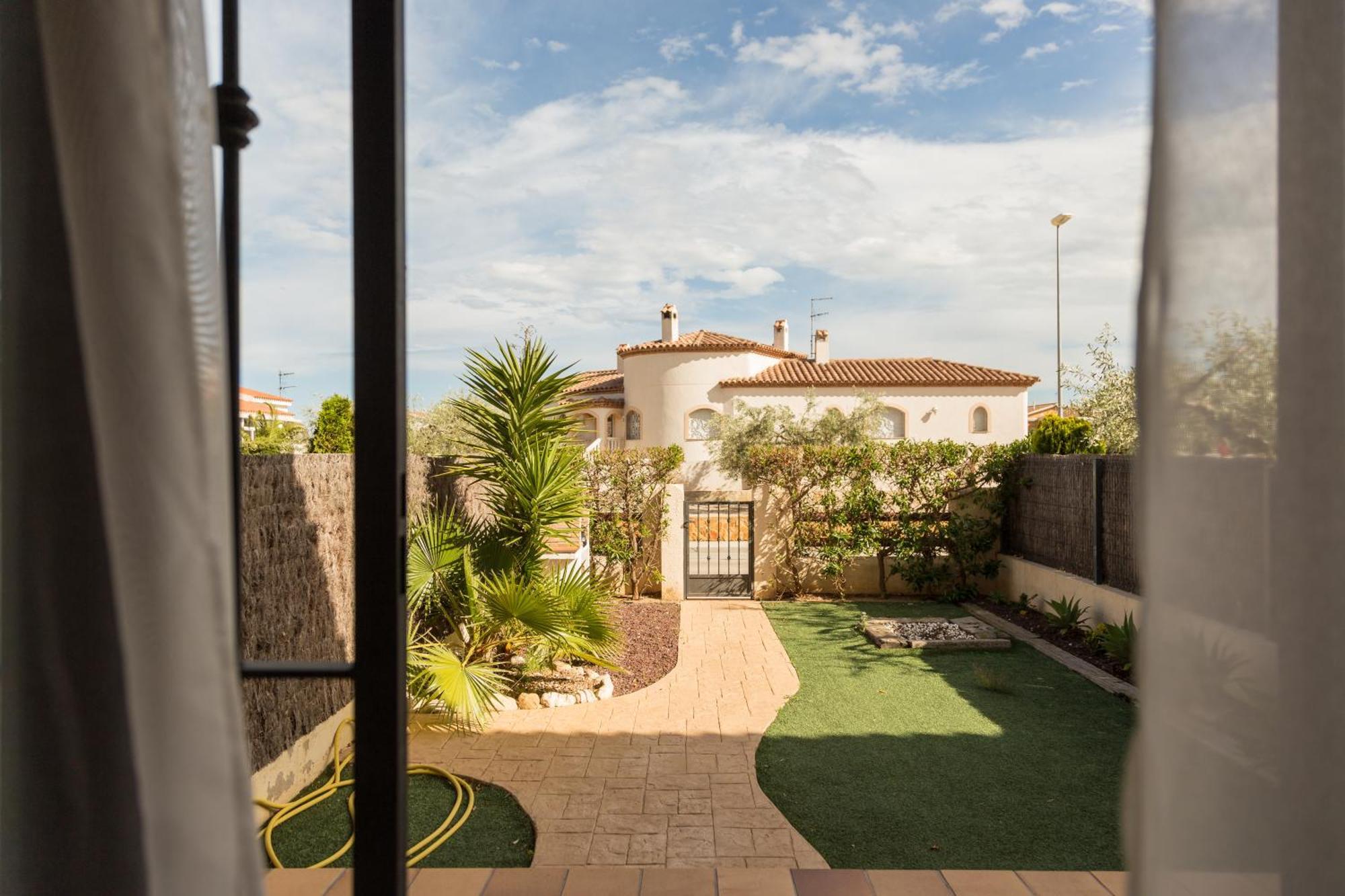 Llevant 3 L'Ampolla Exteriér fotografie